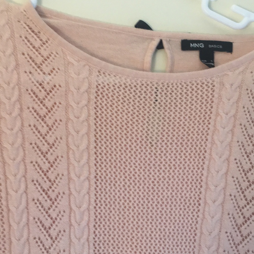 Pink sweater - Picture 2 of 3